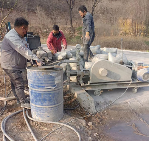 明水路面下沉注浆